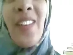 Putain blonde baisée dur film amateur francais x