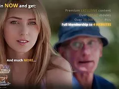 Amusement film x amateur français saphique dans la cour arrière