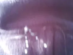 Un porno française amateur petit adolescent européen monte sur sa bite pour un tour